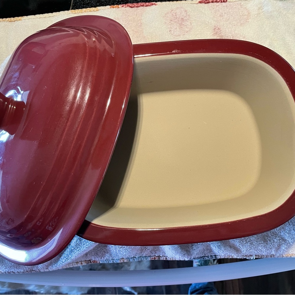 Pampered Chef Deep Dish Baker, 3 quart, Brand new without box.